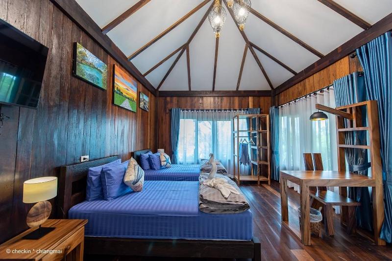 Buffalo Island Resort image