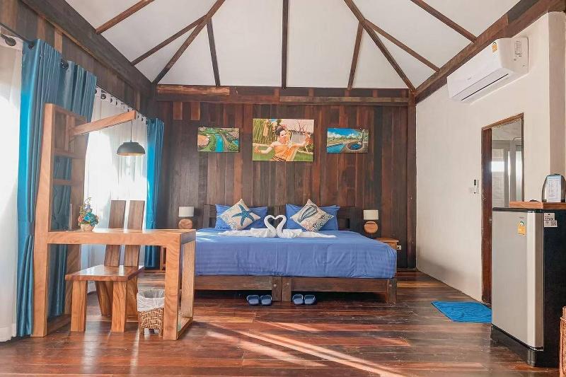 Buffalo Island Resort image