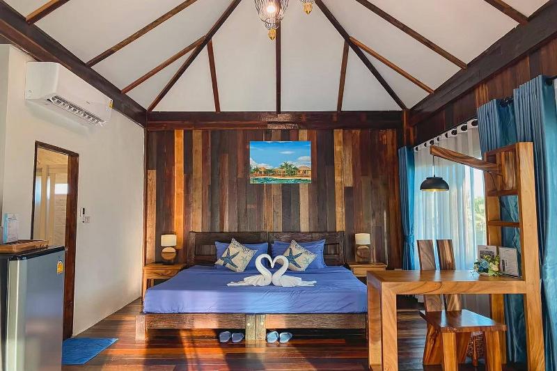 Buffalo Island Resort image