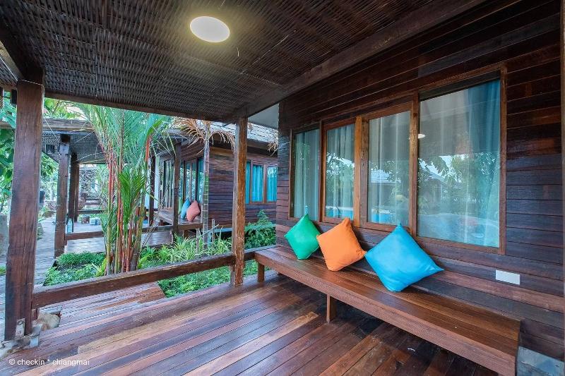 Buffalo Island Resort image