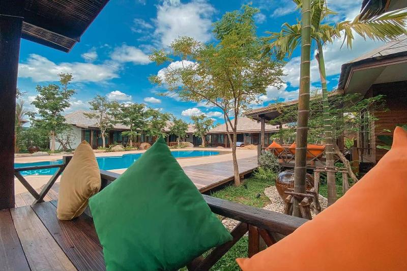Buffalo Island Resort image