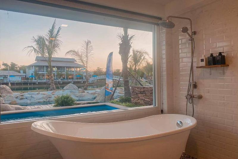 Buffalo Island Resort image