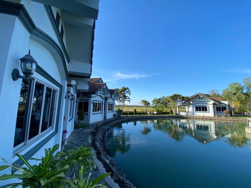 Baan Sanuan Resort By Zuzu image