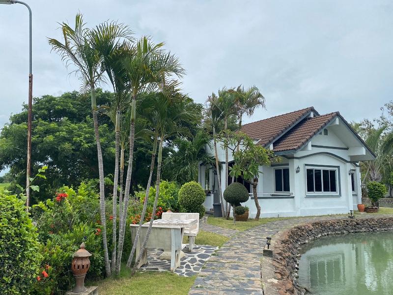 Baan Sanuan Resort By Zuzu image