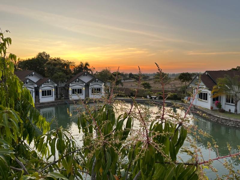 Baan Sanuan Resort By Zuzu image
