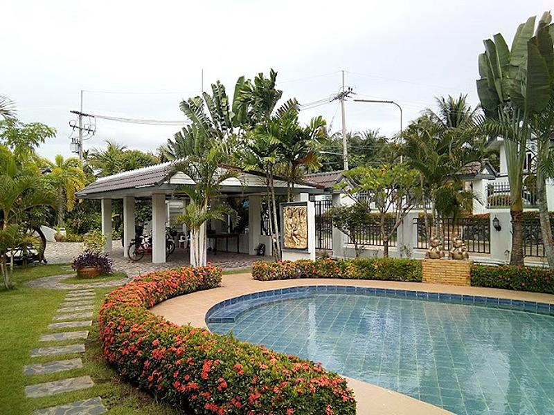 Baan Sanuan Resort By Zuzu image