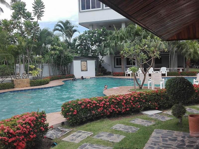 Baan Sanuan Resort By Zuzu image