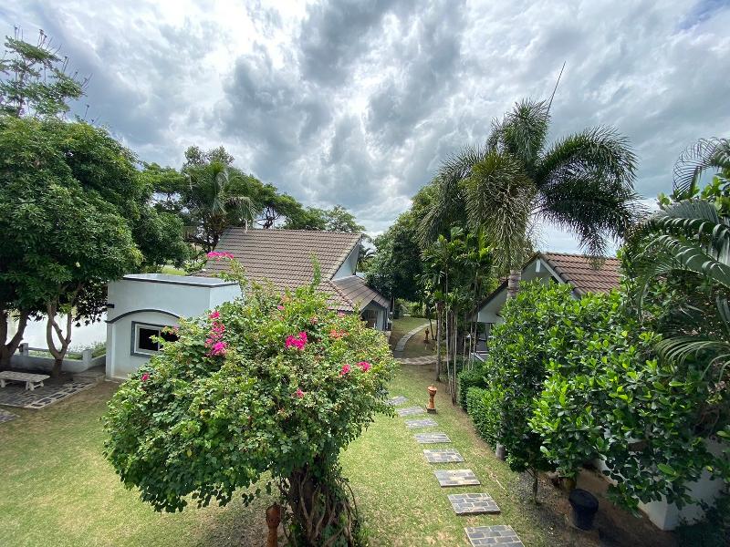 Baan Sanuan Resort By Zuzu image