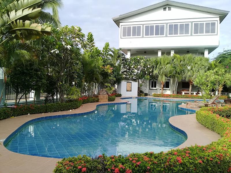 Baan Sanuan Resort By Zuzu image