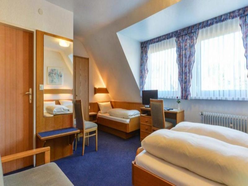 Hotel Gasthof Rotes Rovu image
