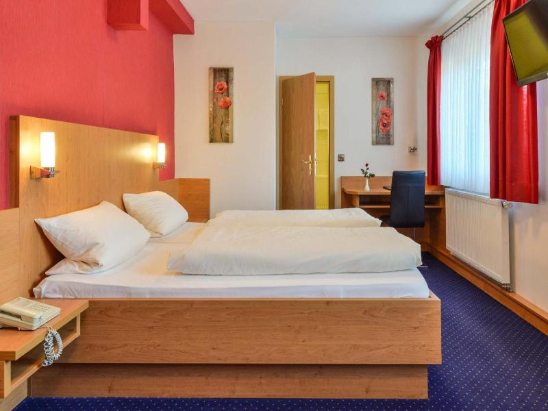 Hotel Gasthof Rotes Rovu image