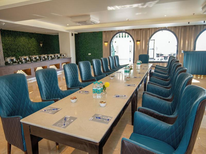 Grand Luxotica By Dls Hotels image