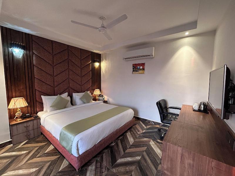Grand Luxotica By Dls Hotels image