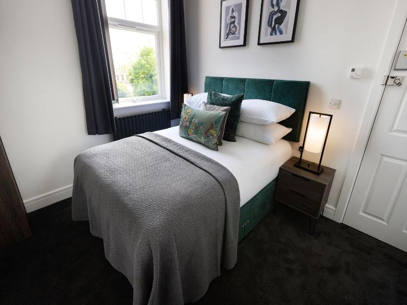 The Woden Boutique Hotel Walsall M6 J9 image
