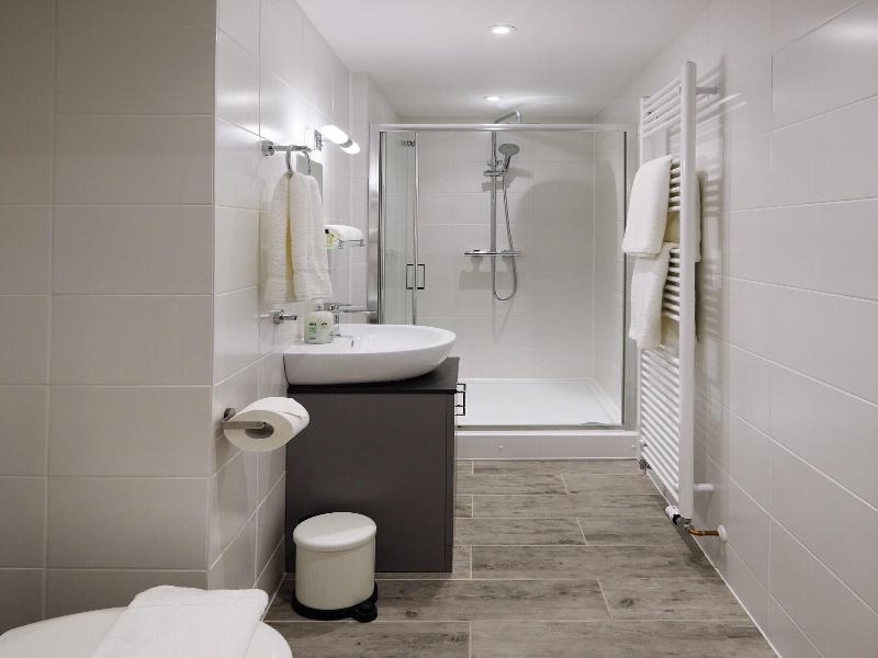 The Woden Boutique Hotel Walsall M6 J9 image