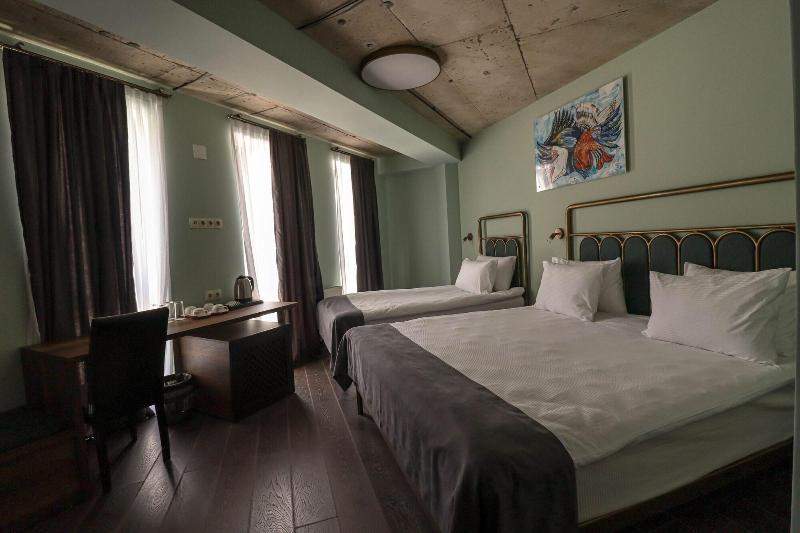 Paliani Hotel image