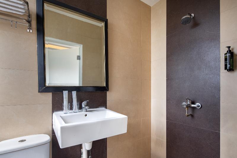 The Quay Hotel Little India image