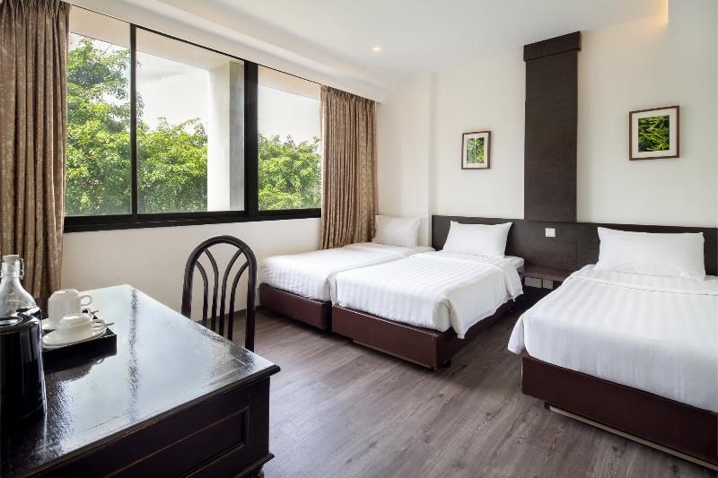 The Quay Hotel Little India image