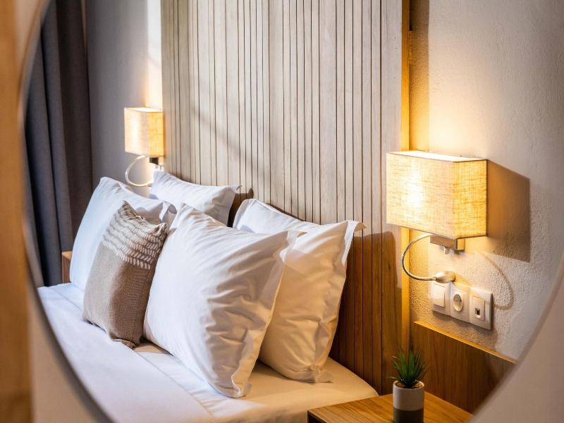 Thalassa Cape Hotel image