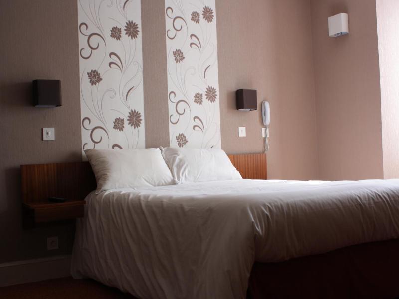 Hotel Du Touring image