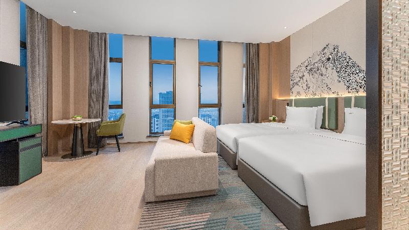 Holiday Inn Liaoyuan City Center image