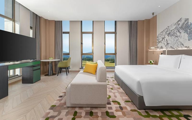 Holiday Inn Liaoyuan City Center image