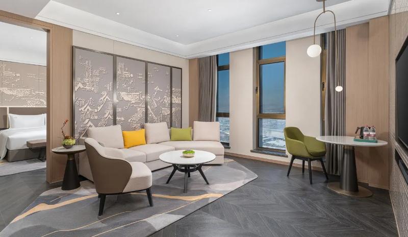 Holiday Inn Liaoyuan City Center image