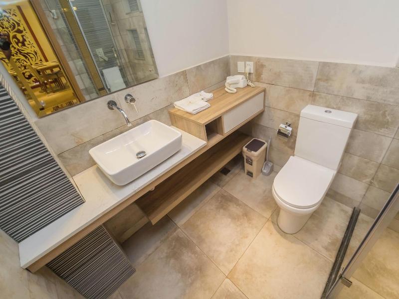 Kiluwa Serviced Apartments & Spa image