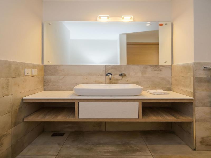 Kiluwa Serviced Apartments & Spa image
