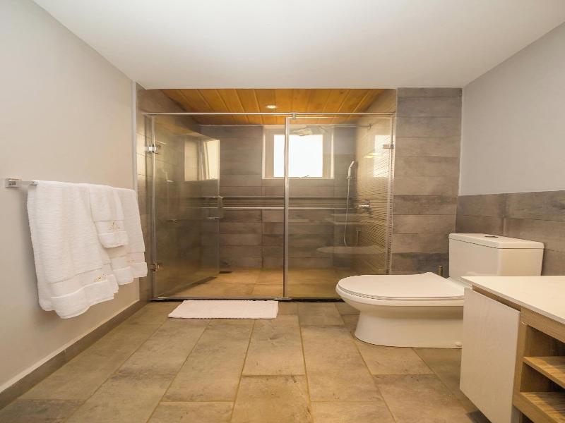 Kiluwa Serviced Apartments & Spa image