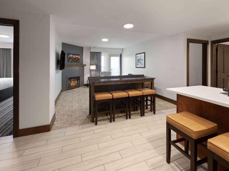 Corduroy Inn & Lodge Trademark Collection Wyndham image