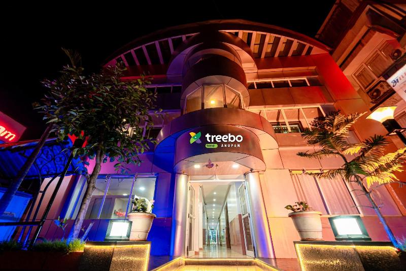 Itsy Hotels Anupam image
