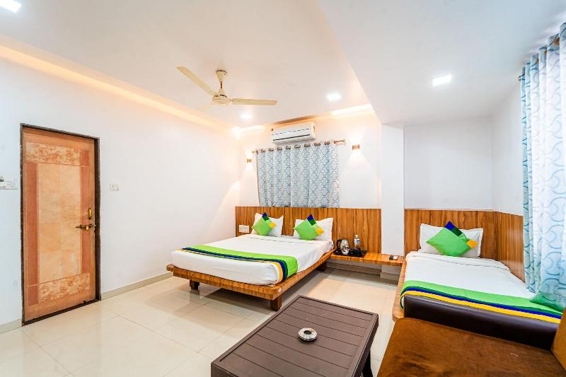 Itsy Hotels Anupam image