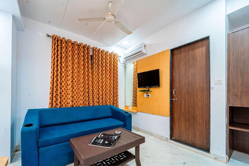 Itsy Hotels Anupam image