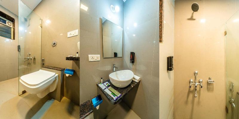 Itsy Hotels Anupam image