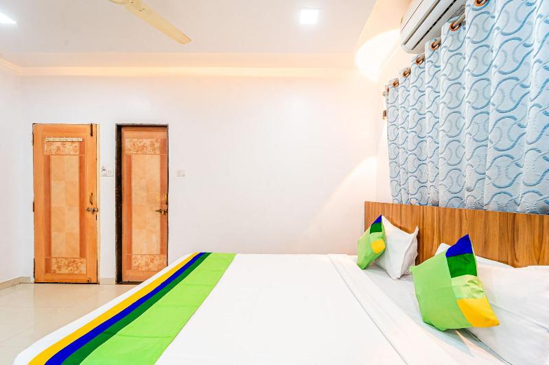 Itsy Hotels Anupam image
