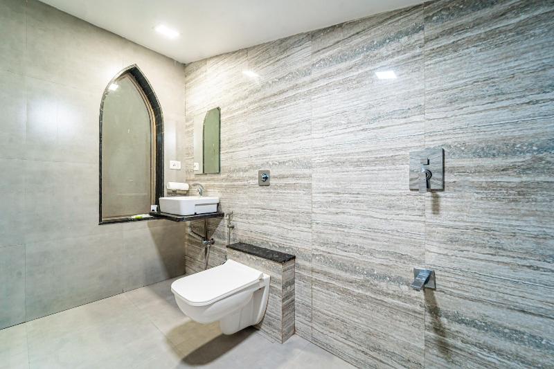 Itsy Hotels Anupam image