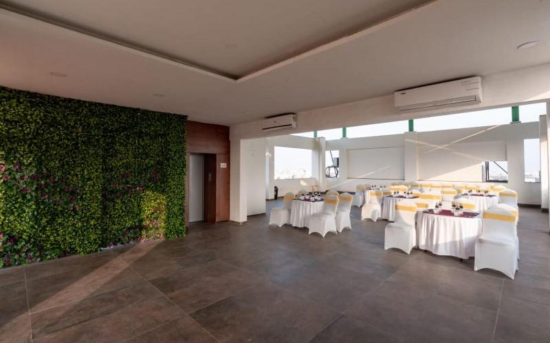 Springdale Suites - Nagpur image