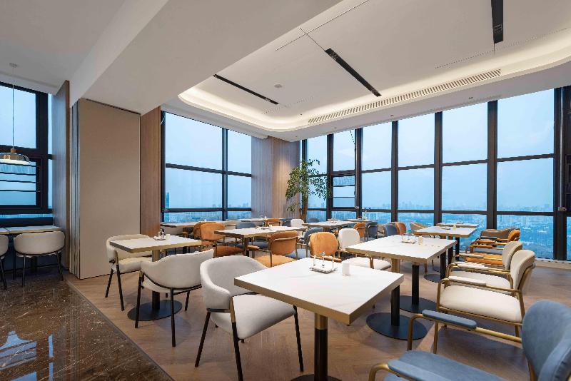 Holiday Inn Express Wuhan East Lake image
