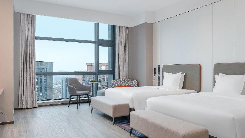 Holiday Inn Express Wuhan East Lake image