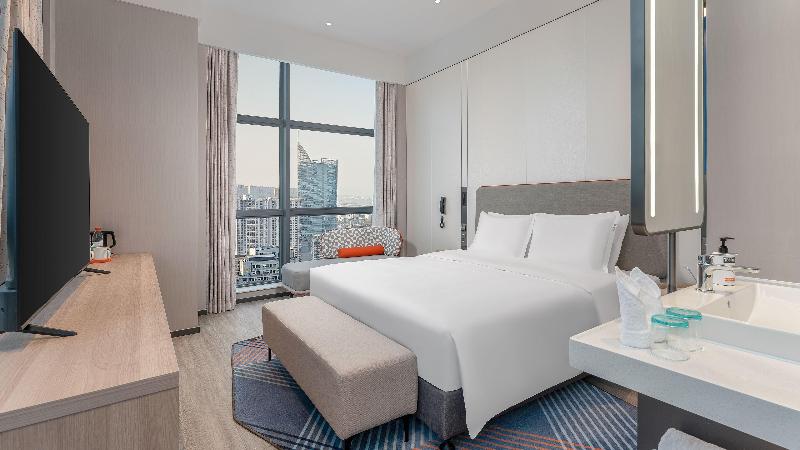 Holiday Inn Express Wuhan East Lake image