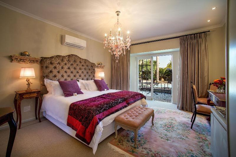 Baruch Guest House on Lovell image