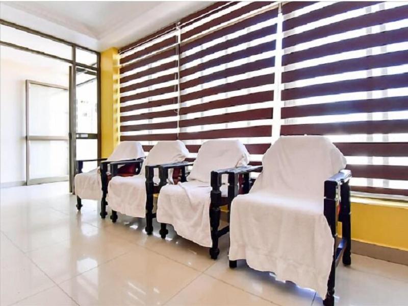 Hotel Srimaniya image