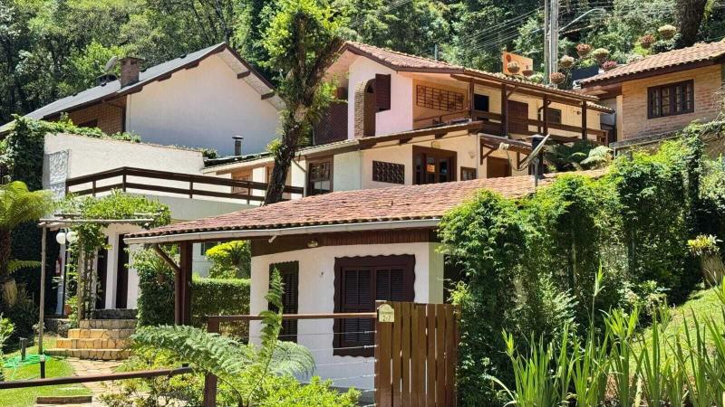 Vila Eremita Pousada