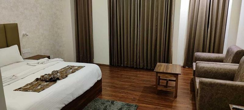 Divsai Retreat image