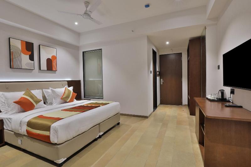Hotel Elements image