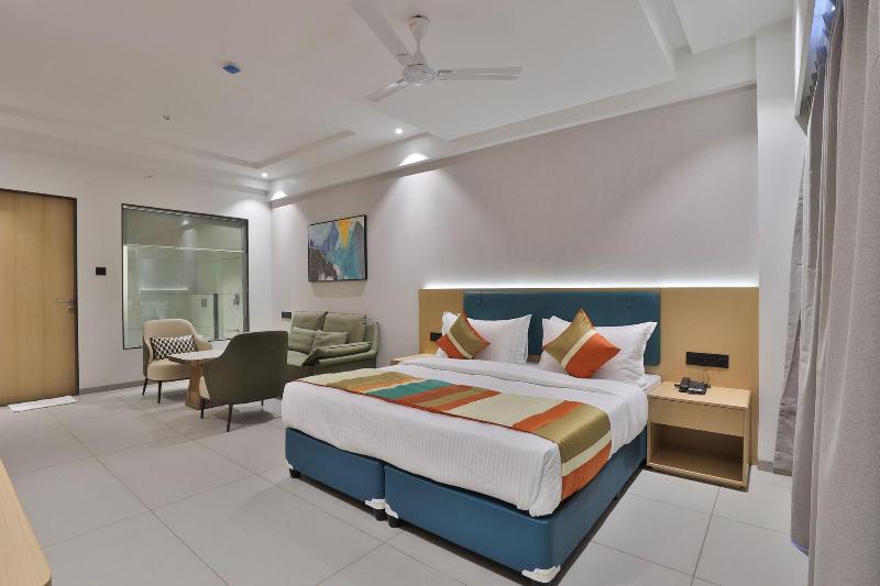 Hotel Elements image