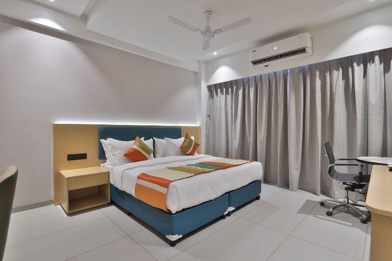 Hotel Elements image