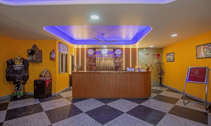 Treebo Green View, Noida image