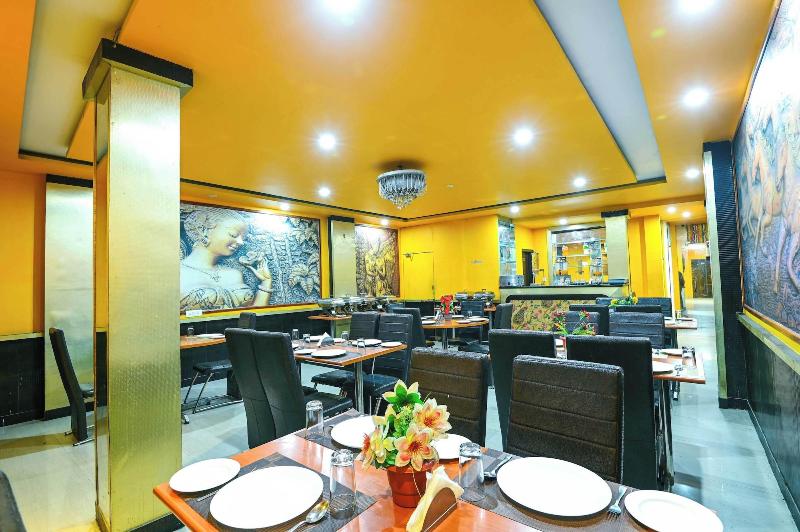 Treebo Green View, Noida image